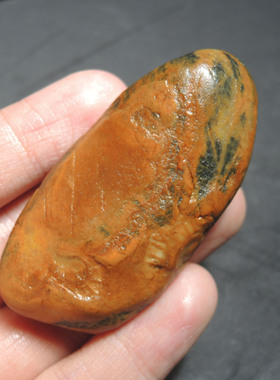 方言品牌和田玉佩戴级唐河料黄沁皮原生黄玉精美原石玩料R2