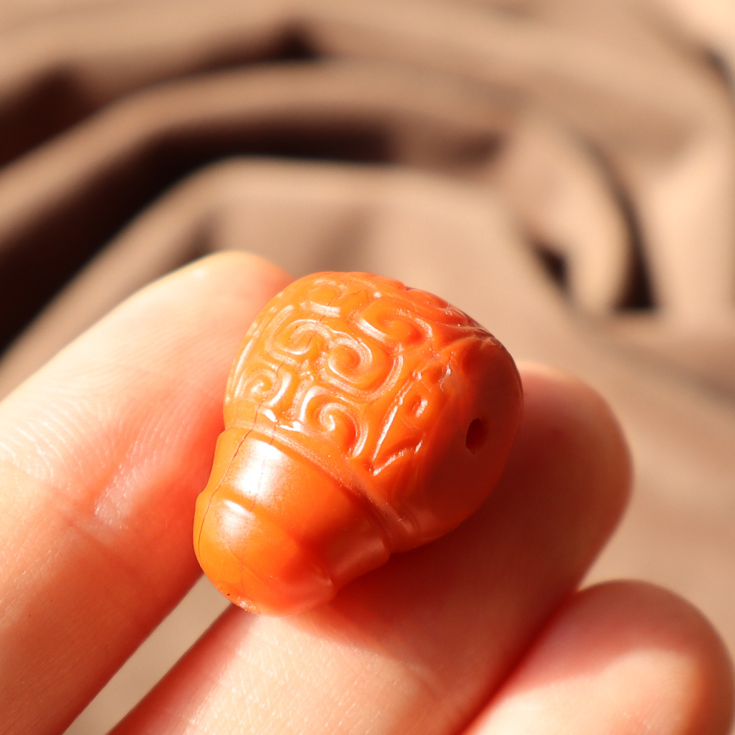 方言和田玉云南保山天然原石柿子红南红玛瑙三通配饰吊坠挂件A2