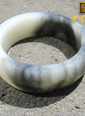 黑白分明青花籽料意境豪华手镯