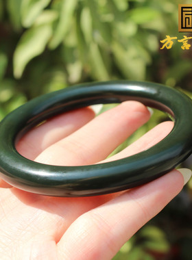 新疆无结构沙枣青籽57mm正装手镯