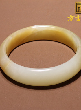 方言和田玉糖白玉蜜糖色精美手镯