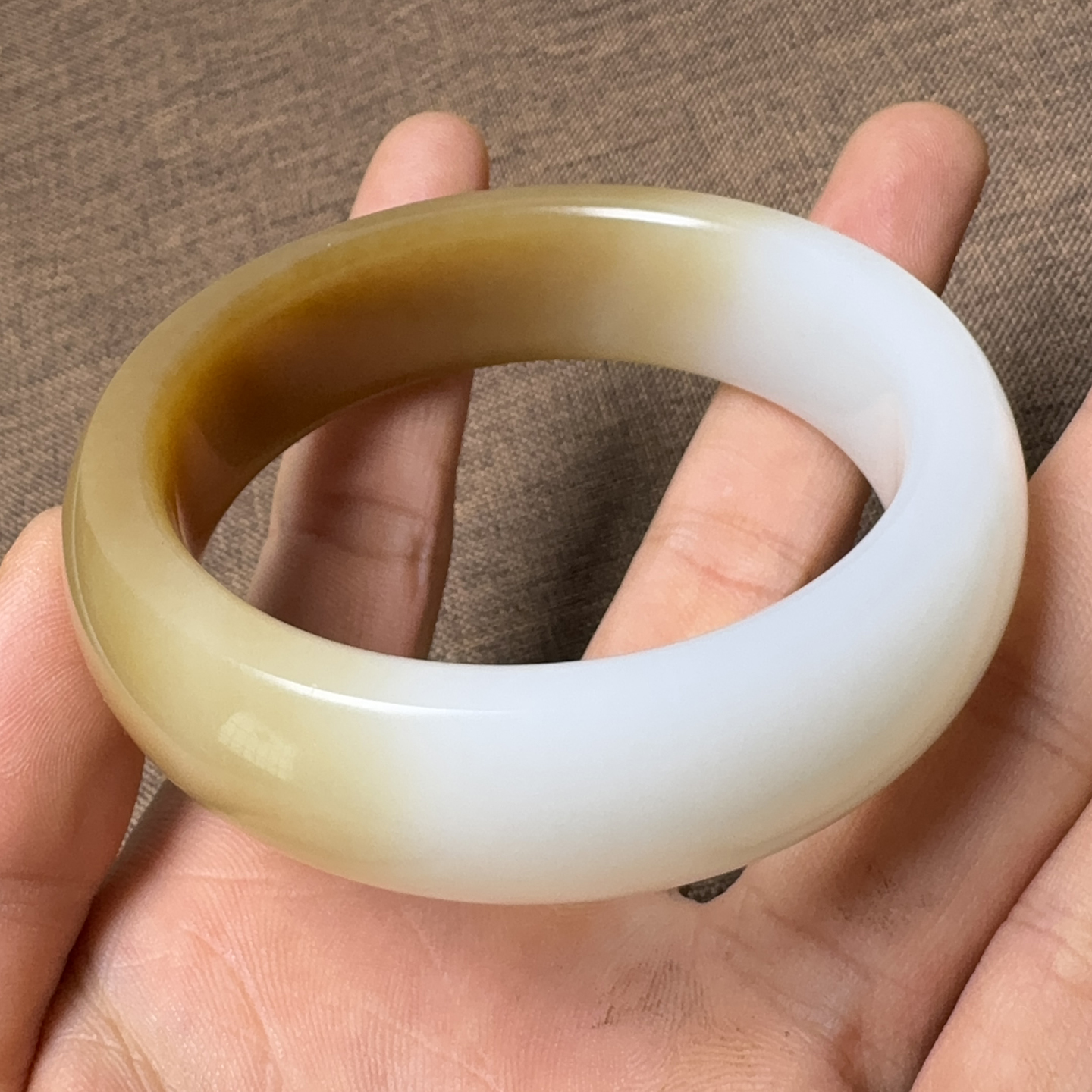 美美哒方言和田玉精品珍藏级新疆且末细腻油润糖白玉卡54mm手镯X5