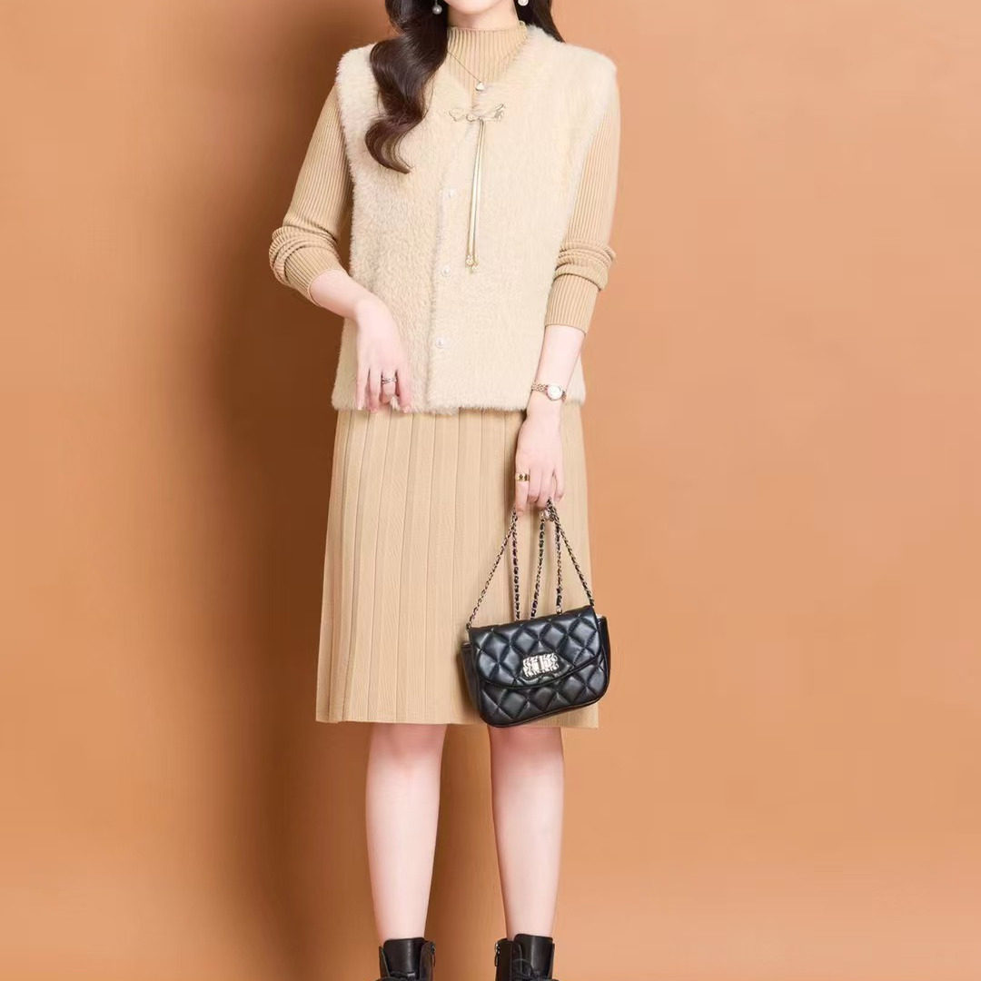 中年妈妈秋装套装连衣裙两件套2025新款中老年女士春秋季洋气外套