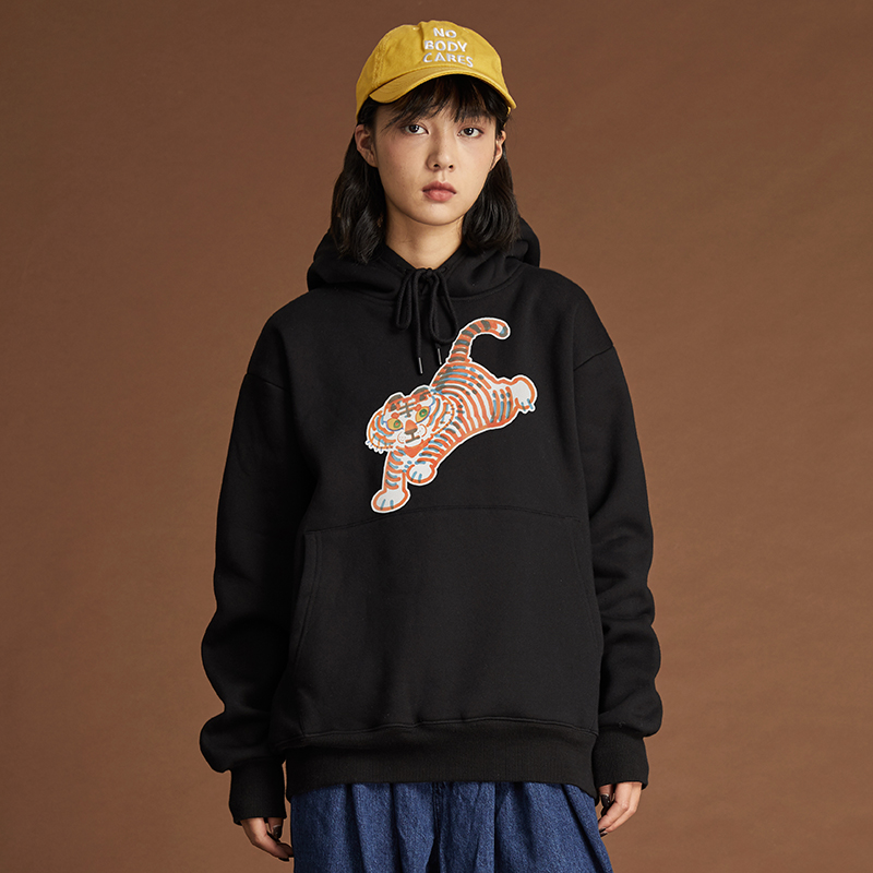 irritable秋冬2022新年卡通老虎连帽卫衣ins潮女套头宽松bf慵懒风