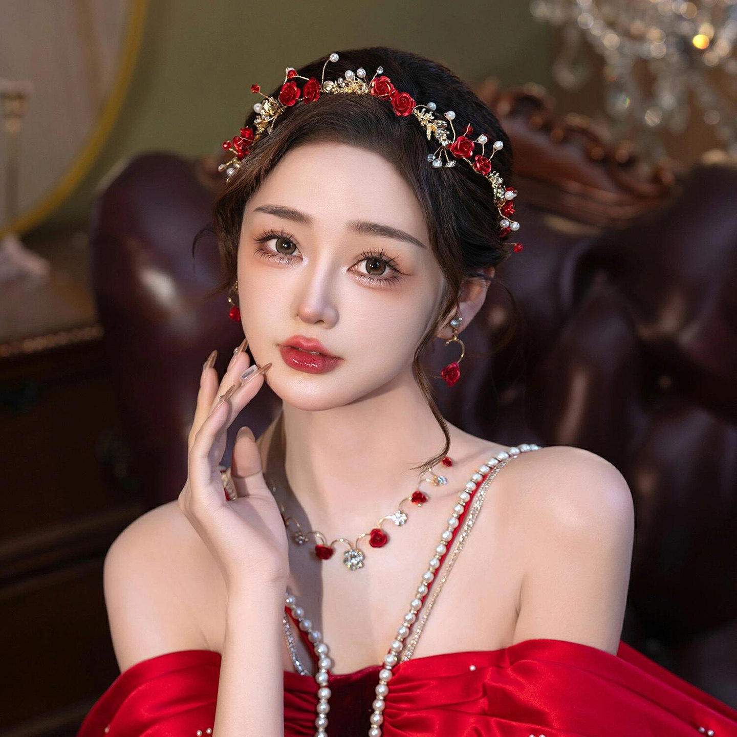 敬酒服头饰新款结婚新娘发饰简单大气红色发箍婚纱礼服晨袍配饰品