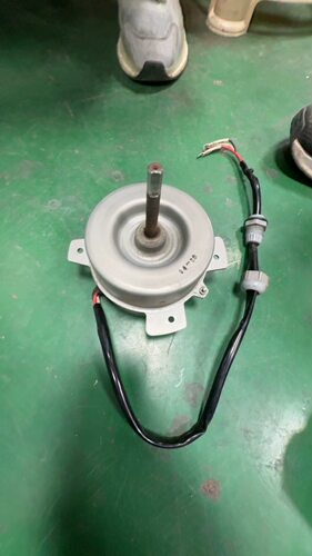 适用工业冷却机电机PKRK65D-4R 3-PHASE 0YY840Y散热风叶马达全新