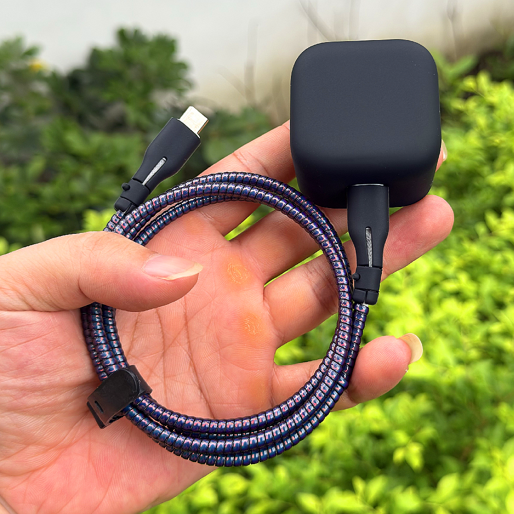 适用iPhone17 16 15 pro max数据线保护套苹果40W动态充电器绕绳