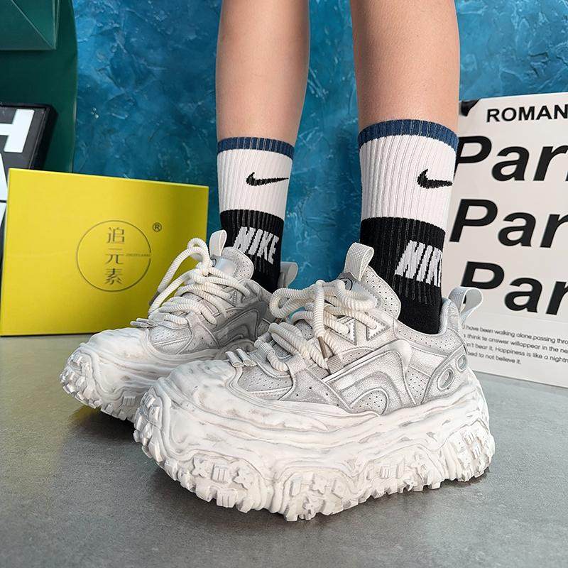 女鞋2025年秋冬系带新款做旧老爹鞋女韩版厚底增高加绒运动休闲鞋