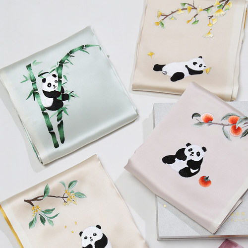 非遗蜀绣桑蚕丝熊猫围巾礼盒