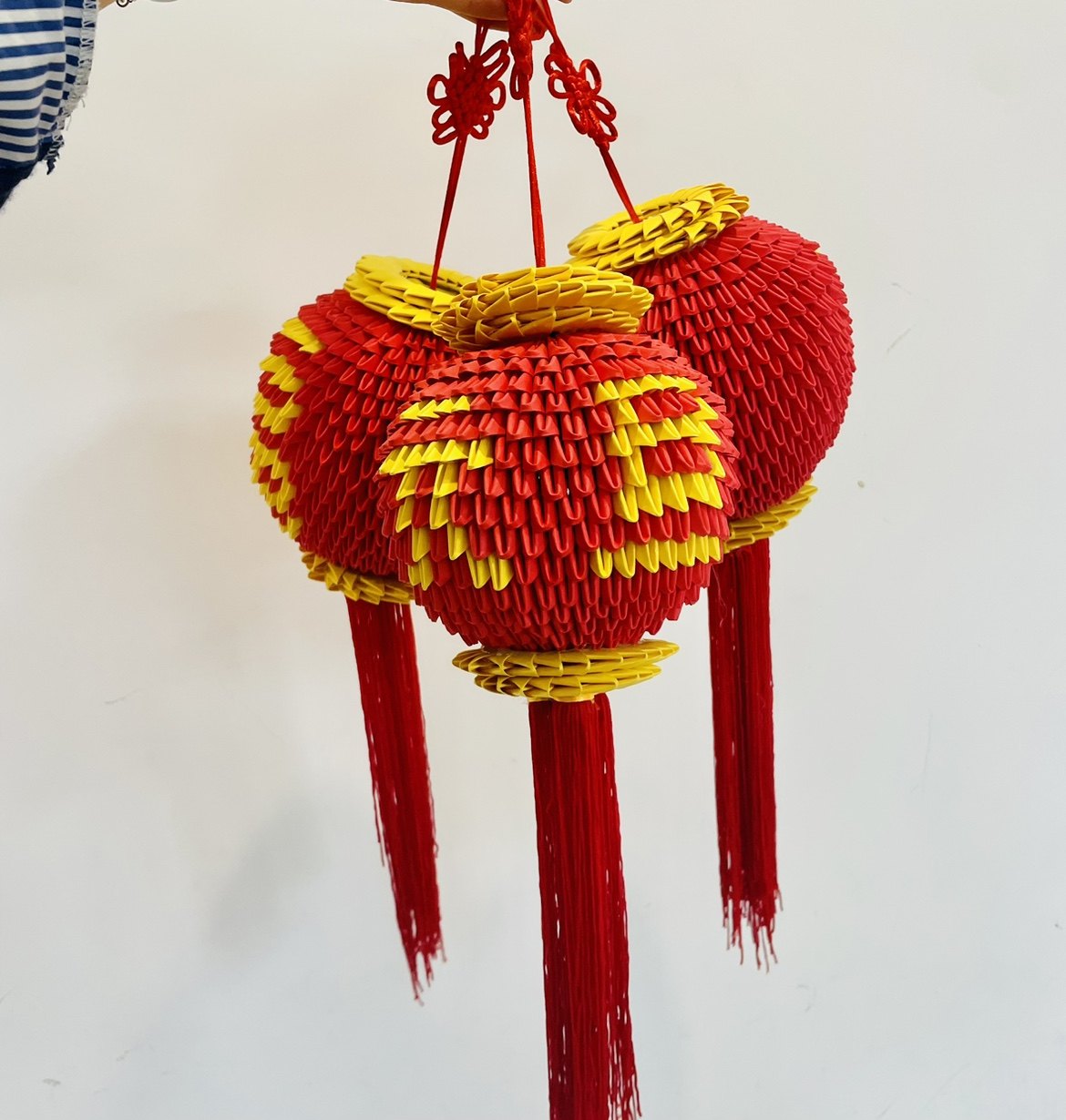 新年灯笼三角插手工折纸创意学生作品益智组装玩具元宵灯笼材料包