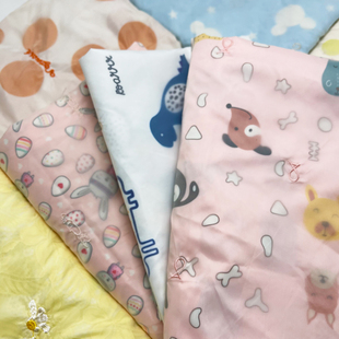 羽绒服布料卡通童装面料直充三合一刺绣印花免绗缝免胆布秋冬花布