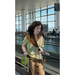 Y【叭哒不惑】四叶草 亚麻双层毛边V领松弛薄款短袖T恤上衣宽松