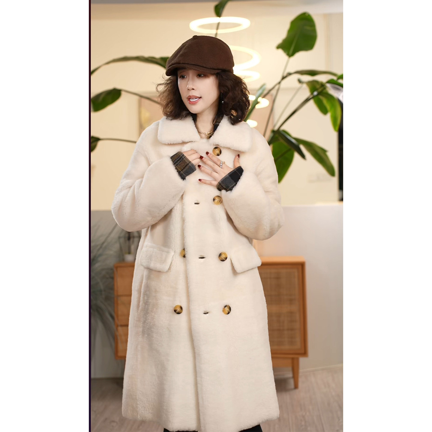 X库茵 叭哒不惑 岁岁安 羊皮毛一体时尚休闲加厚保暖秋冬中长款宽,女装/女士精品,毛呢外套,淘宝优惠券,粉丝福利购,淘宝优惠卷