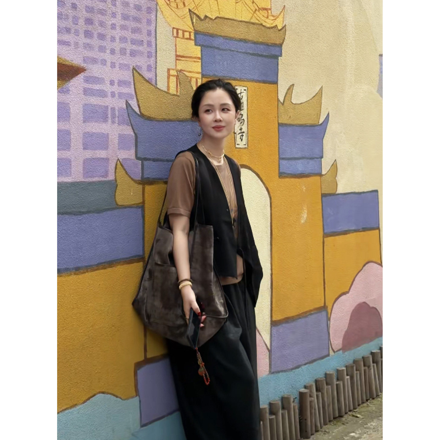 Y【叭哒不惑】墨影 桑蚕丝冠乐绉设计感花朵印花宽松百搭马甲上衣