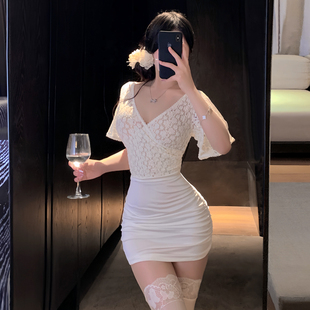 纯白诱惑】性感蕾丝透视睡裙短裙低胸人妻感内衣qqny露出任务纯欲