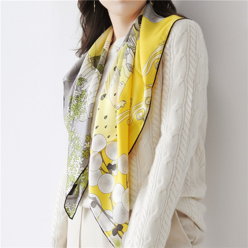 春季丝巾显白提肤香蕉黄包边厚款