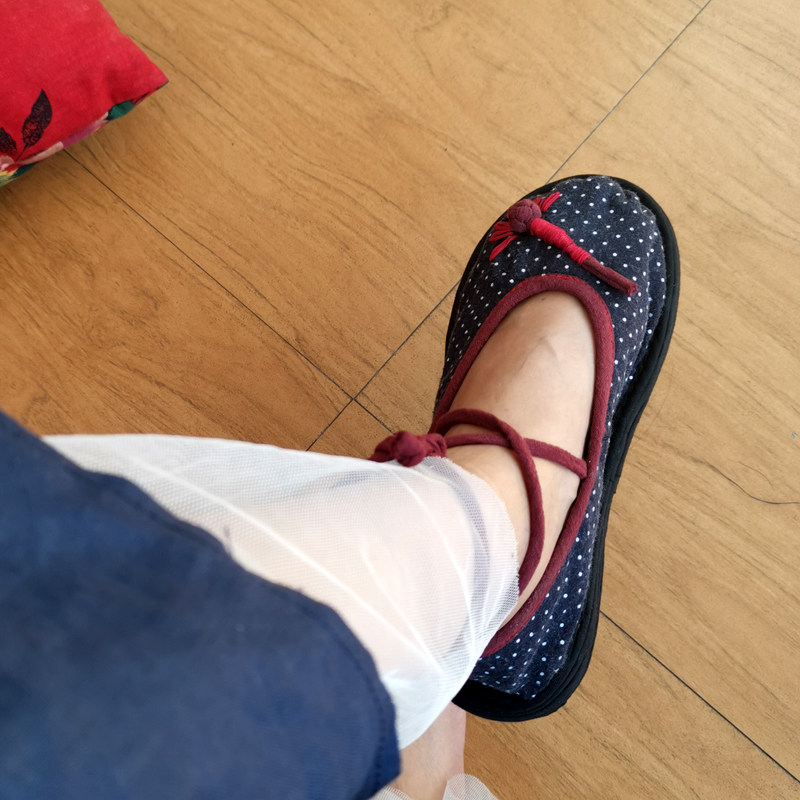 原创春夏新款女鞋单鞋浅口手工布鞋复古系带款纯手工纳底波点鞋子