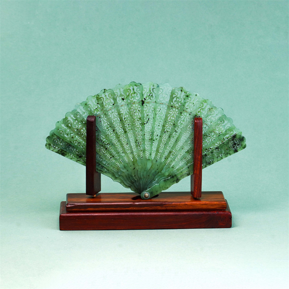 国玉扇和田玉折扇新疆碧玉山料玉扇镂空雕花扶摇扇办公室高级摆件