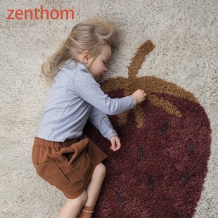 zenthom/Ferm LIVING Fruiticana Tufted地毯菠萝草莓图案