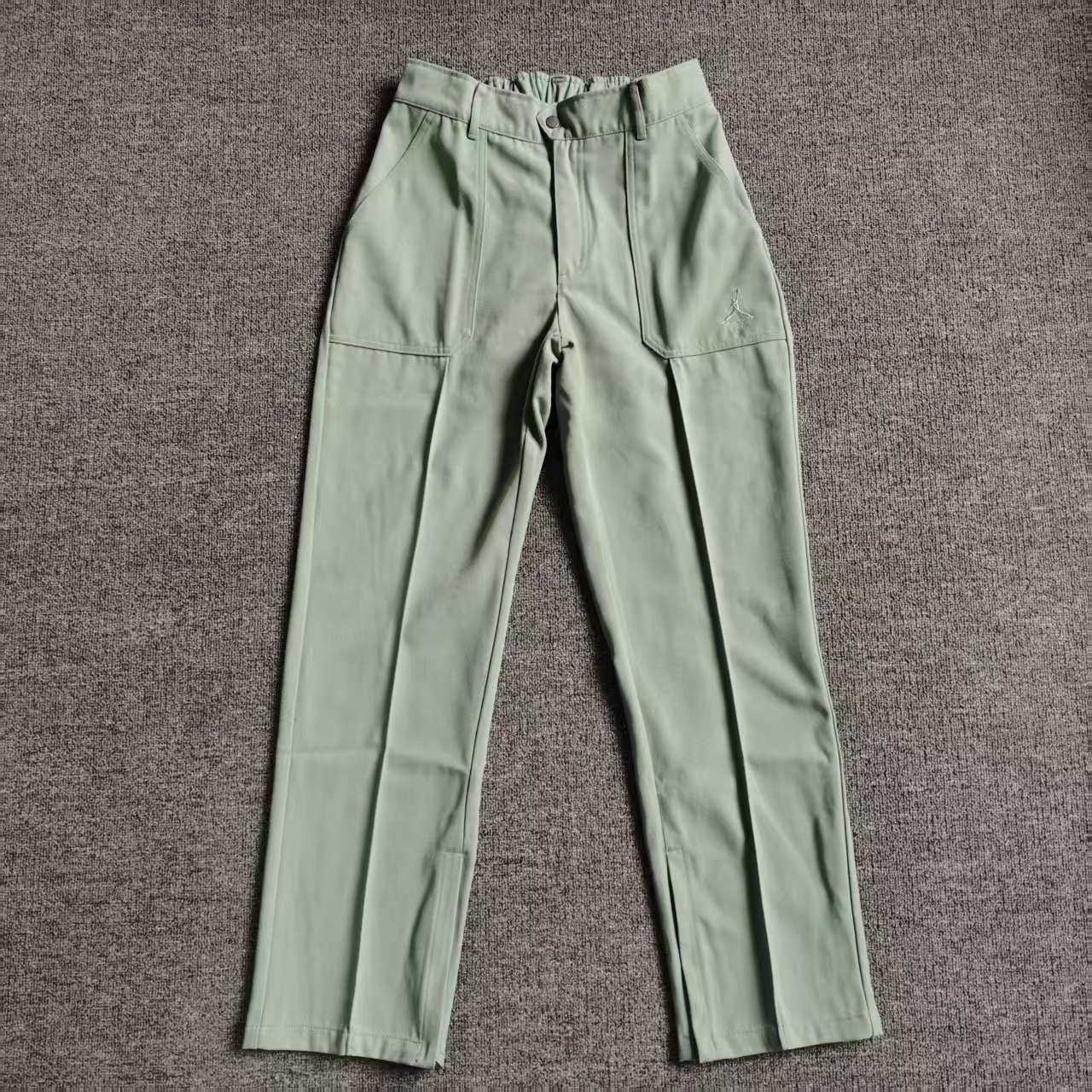 Nike Jordan耐克女子新款透气工装直筒运动休闲长裤FN5447-304