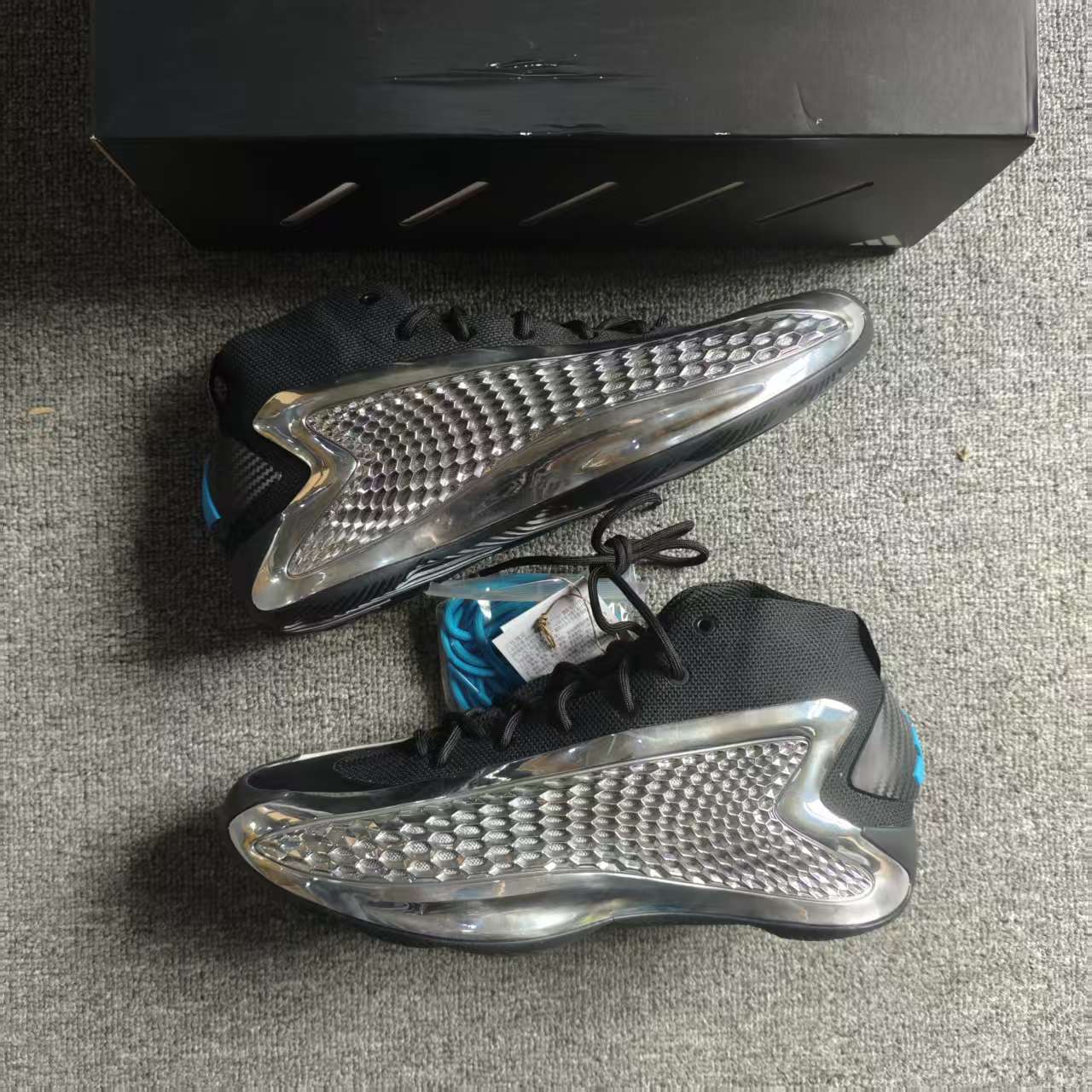 ADIDAS阿迪达斯爱德华兹1代AE1男子镜面实战篮球鞋 JI0424
