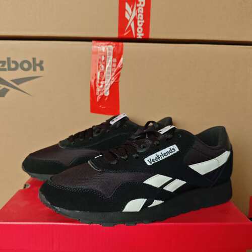 REEBOK锐步男VeeFriends联名Classic Nylon休闲复古跑鞋100033807