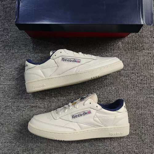 REEBOK锐步CLUB C 85 VINTAGE EVA中底头层牛皮复古板鞋100007796