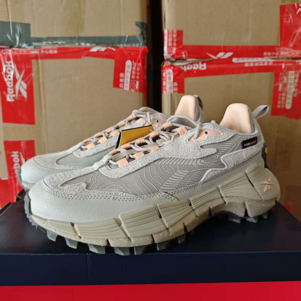 REEBOK锐步男子ZIG KINETICA 2.5 EDGE户外越野休闲跑鞋100074669