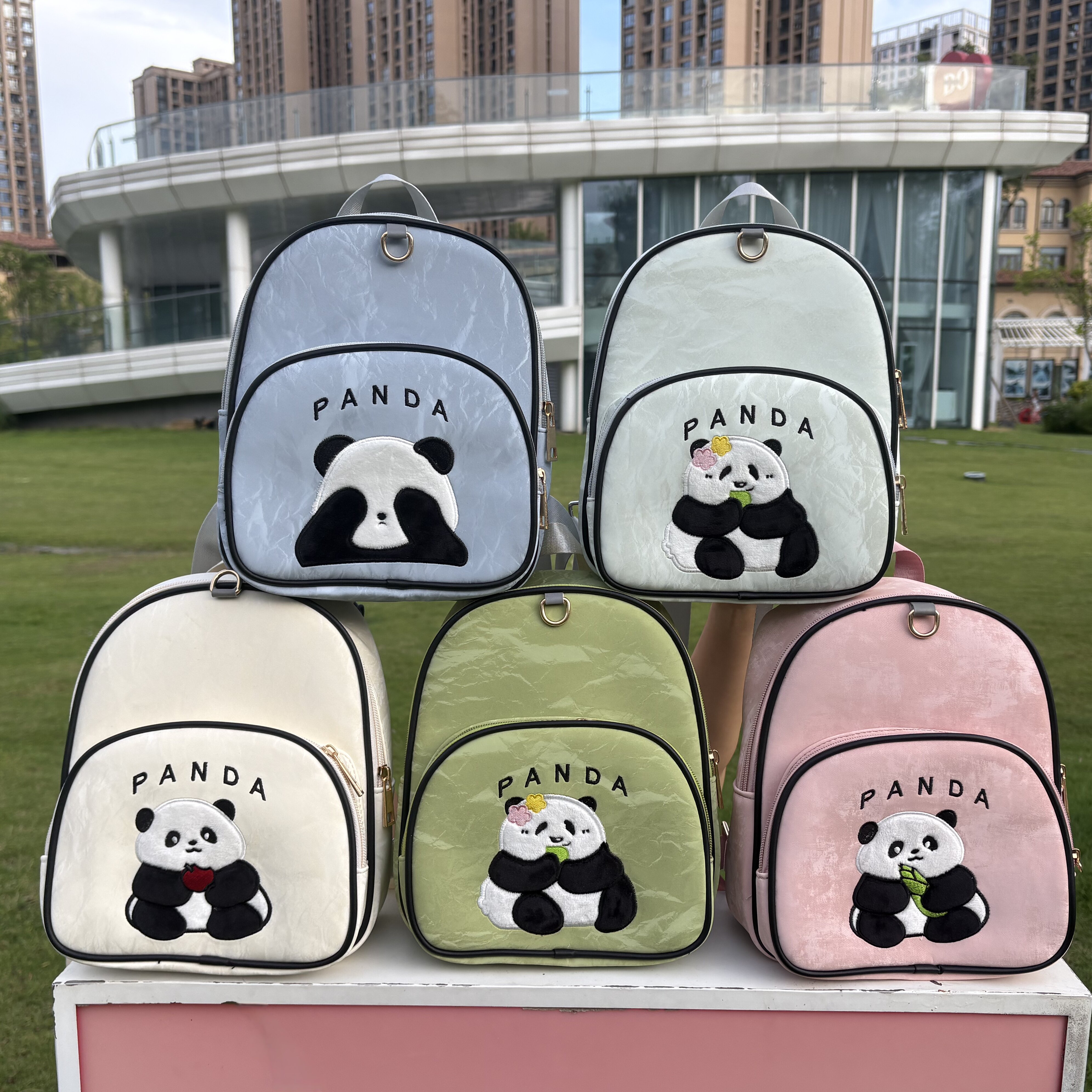 新款熊猫双肩包小清新百搭休闲大容量书包成都熊猫纪念品送朋友