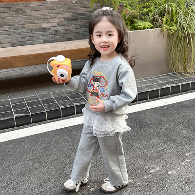 2025新款哪吒之魔童闹海女宝宝春装套装小女孩洋气炸街卫衣两件套
