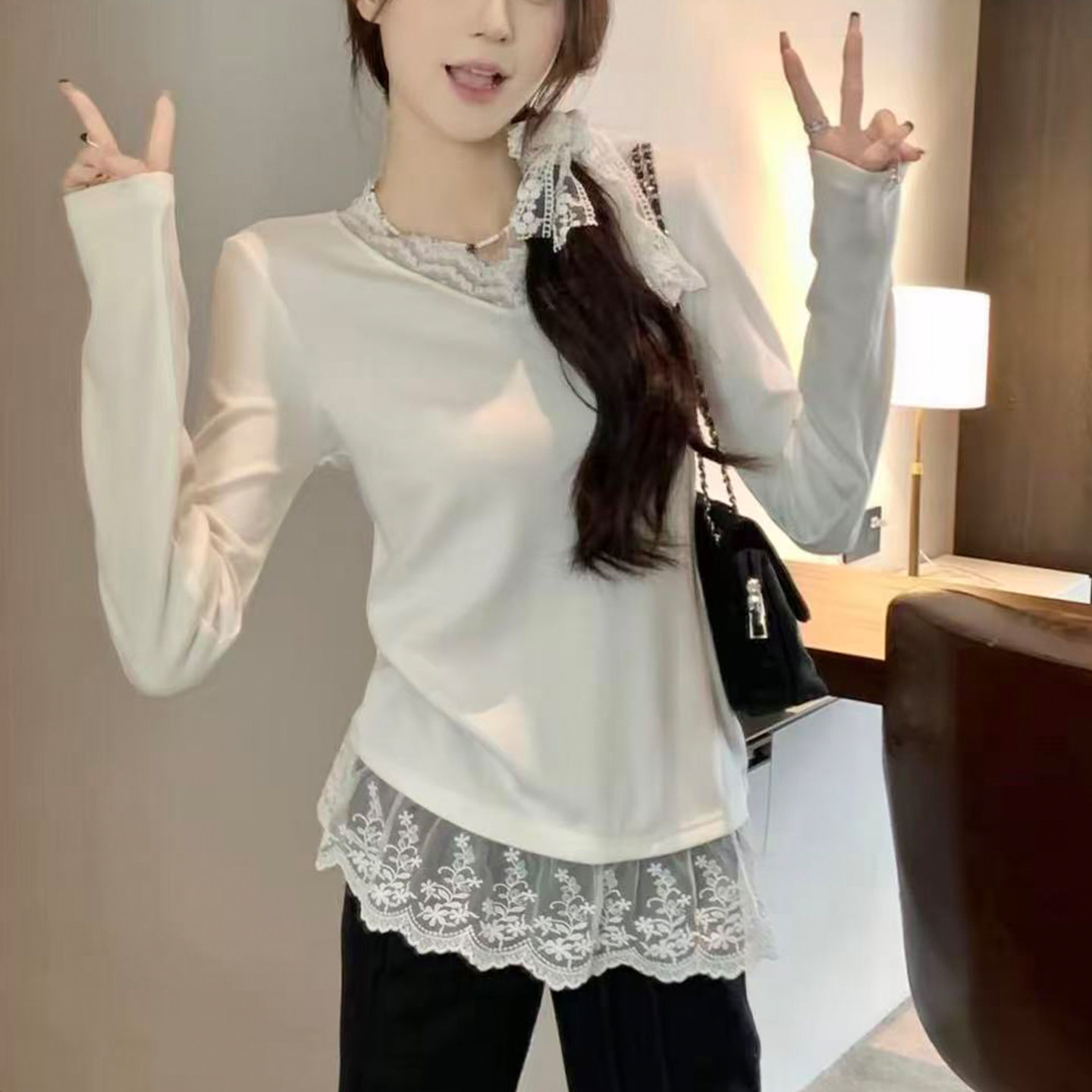 温柔风德绒T恤拼接蕾丝花边打底