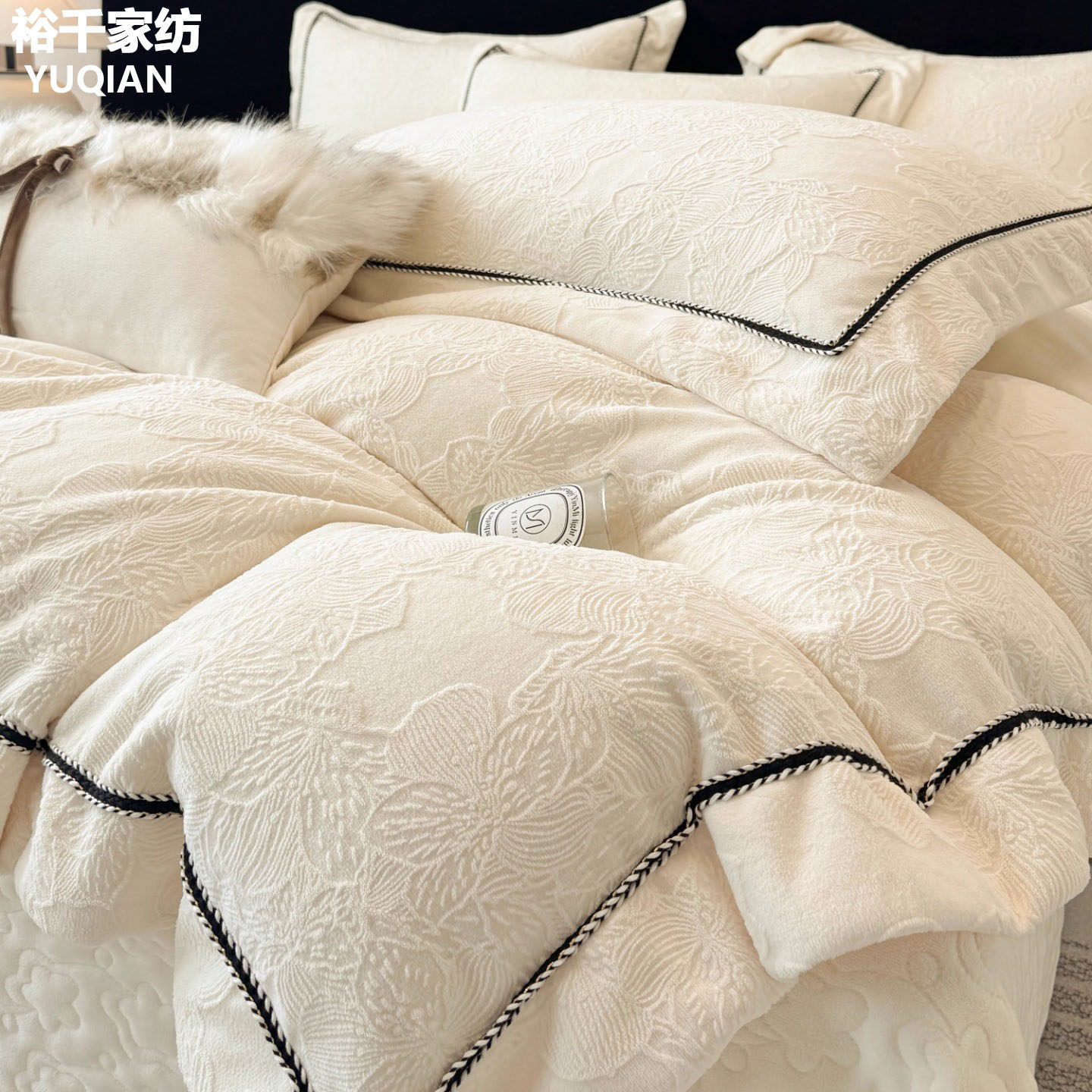 轻奢高级感冬季牛奶绒四件套加厚保暖珊瑚绒床品主卧室床笠款床单