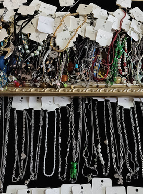 春夏新款个性金属镶钻亚克力珍珠项链小众设计感简约中国风吊坠