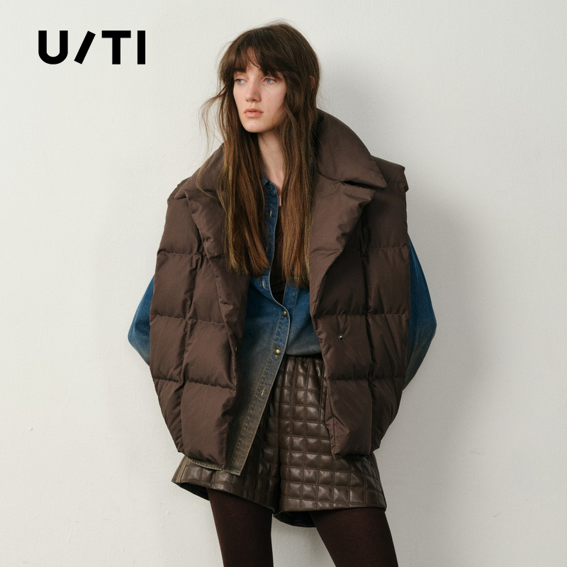 U/TI宽肩简格羽绒马夹女街头风廓形90白鸭绒外套尤缇2025冬季新款