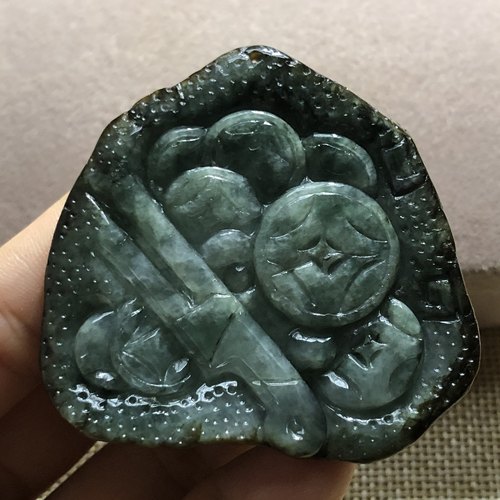 缅甸玉石A货翡翠玉雕玉器文玩带原石皮精雕古钱币大挂件吊坠捡漏