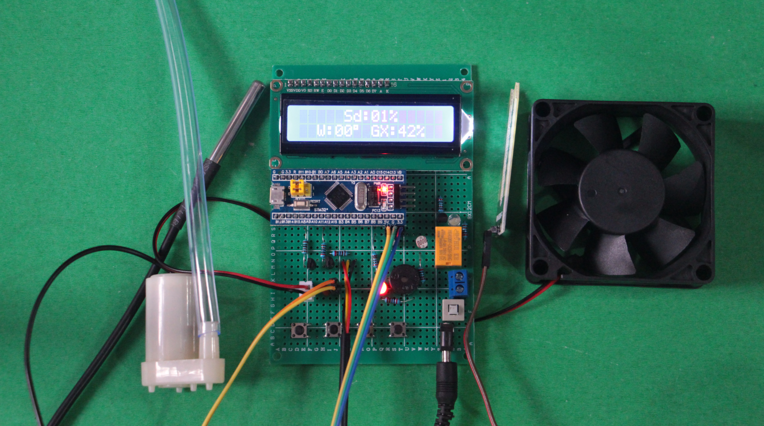 STM32单片机智能浇花系统设计土壤温湿度检测温度光照自动灌溉DIY