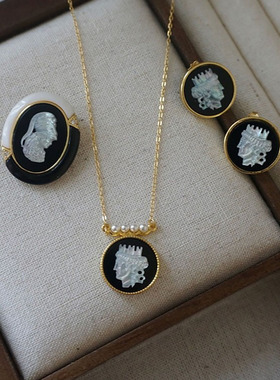 法式复古黑玛瑙白贝圆牌项链 S925纯银雅典娜人像卡梅奥毛衣链女