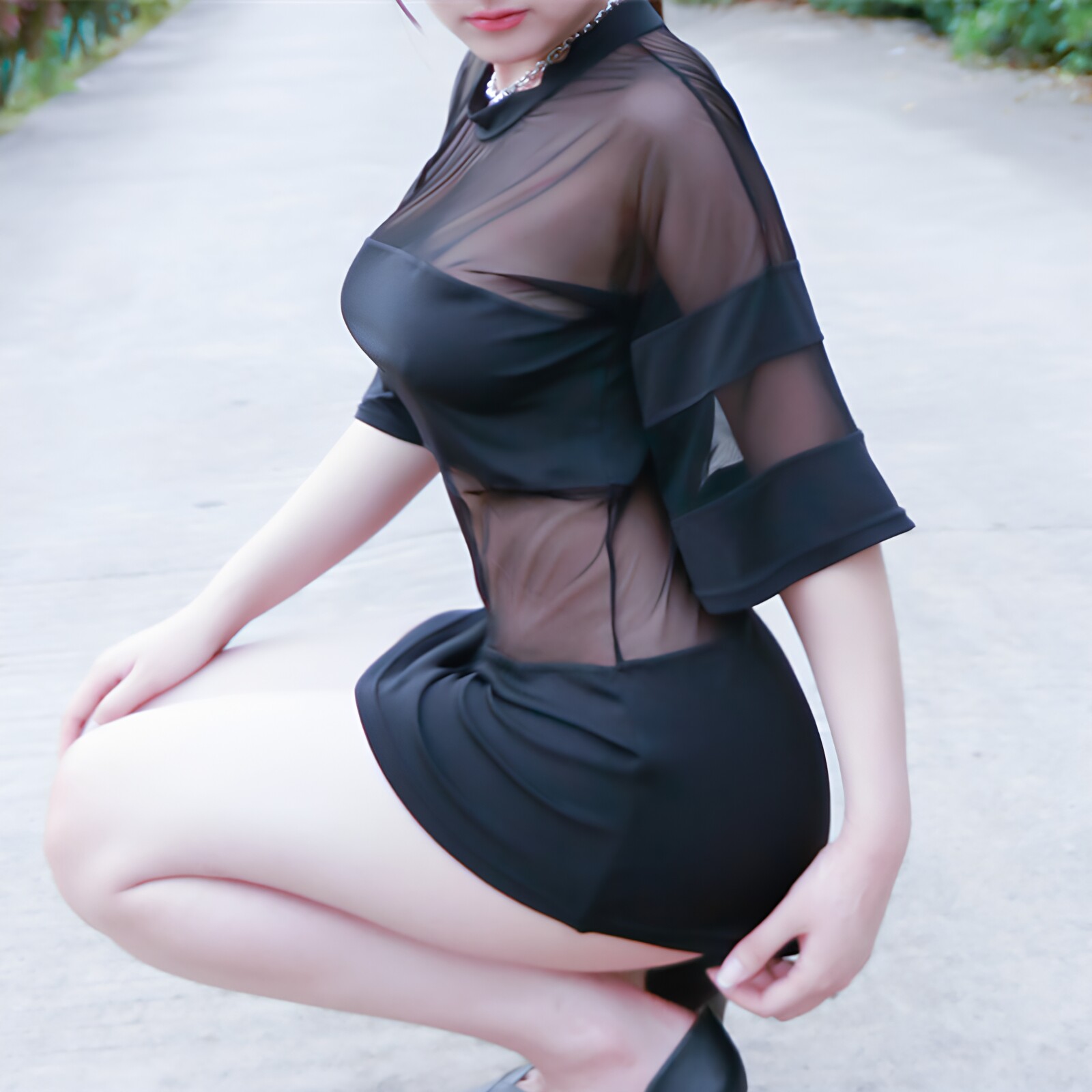 宽松透视网纱拼接加长T恤露背圆领慵懒透明上衣夜店酒吧情趣诱惑