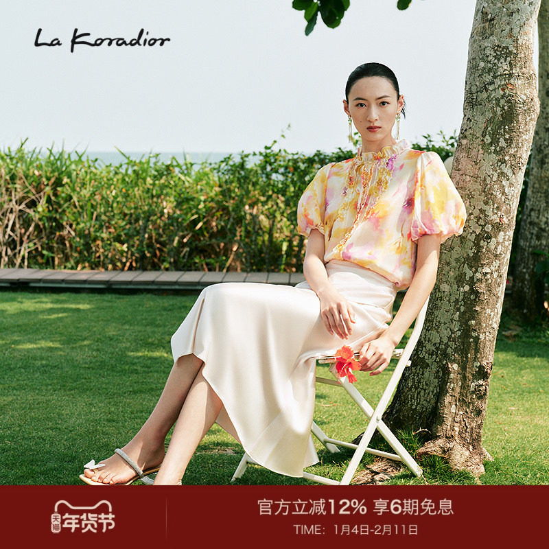 【重磅真丝】 Lakoradior拉珂蒂2025夏季短袖气质印花圆领上衣,女装/女士精品,衬衫,淘宝优惠券,粉丝福利购,淘宝优惠卷