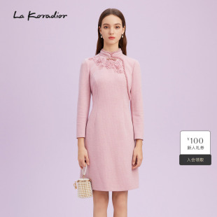 纯色新中式 秋冬新款 盘扣连衣裙子 Koradior拉珂蒂减龄商场同款