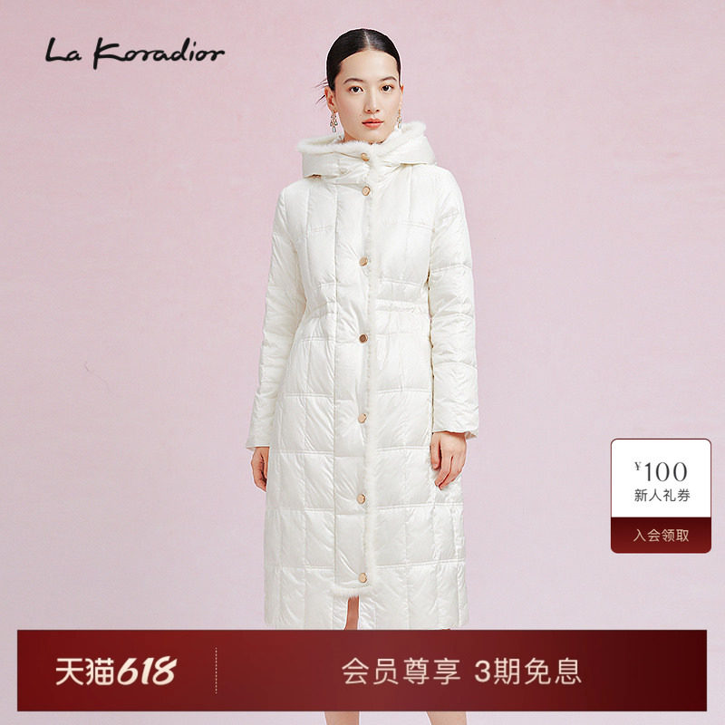 La Koradior拉珂蒂时尚冬季新款纯白色鹅绒水貂领长款羽绒服女