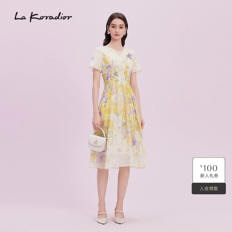 【蝴蝶兰灵感】Lakoradior拉珂蒂显瘦2025夏季桑蚕丝花卉连衣裙女
