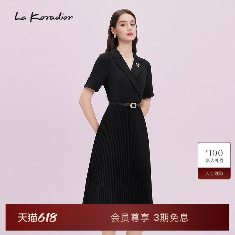 Lakoradior拉珂蒂商场同款时尚黑色蝴蝶装饰西装领短袖连衣裙女装