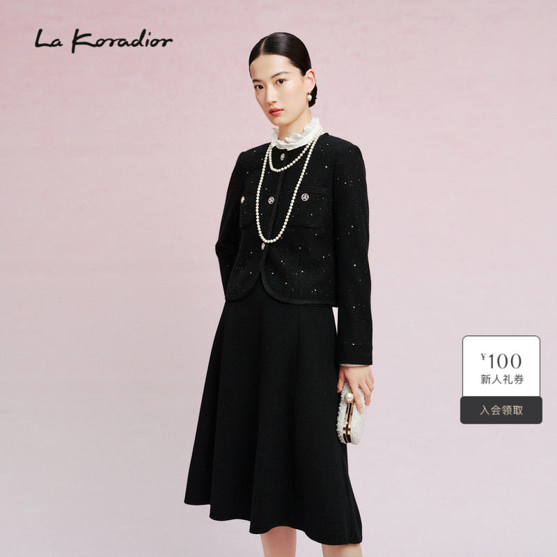 La Koradior拉珂蒂秋季新款法式香风气质圆领单排扣短外套外穿女