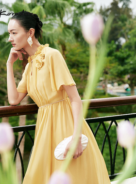 Lakoradior拉珂蒂简约夏季新款100桑蚕丝丝绸真丝淡橙色连衣裙女