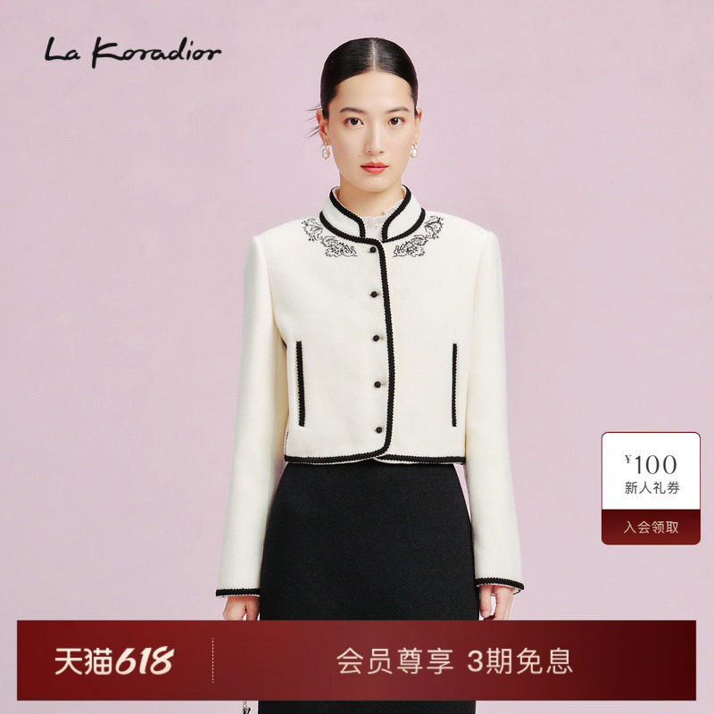 【羊毛】La Koradior拉珂蒂立领单排扣毛呢印花短上衣气质外套女