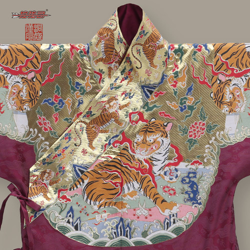 控弦司云纹妆花纱虎正品汉服