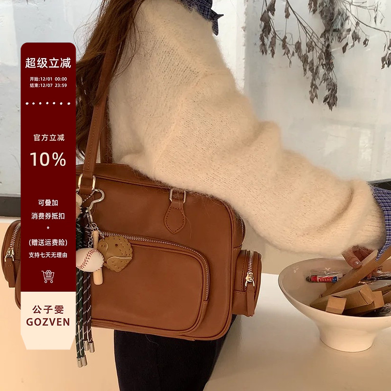 2024秋冬新款简约大容量保龄球包