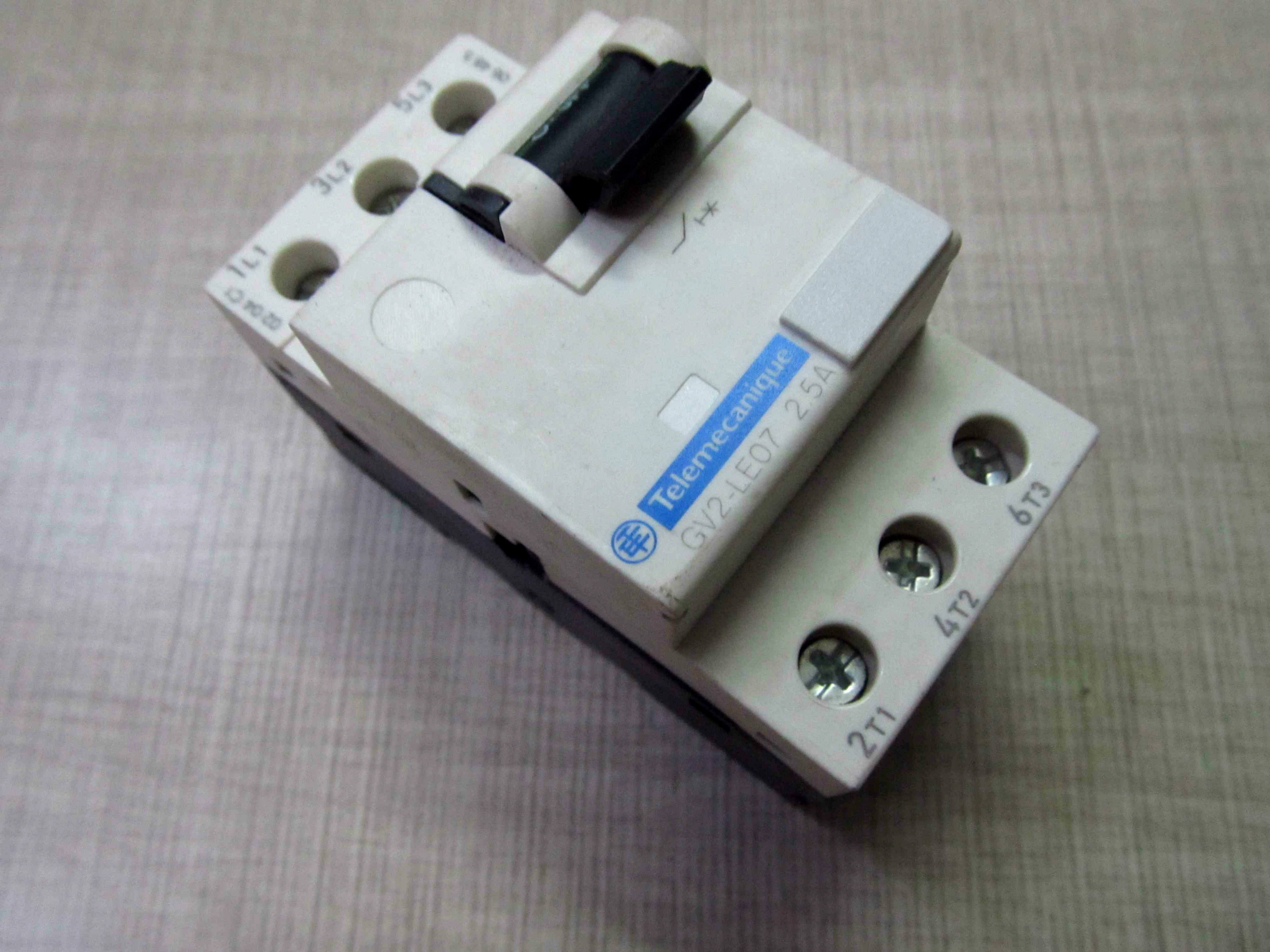 议价GV2-LE07 2.5A施耐德电动机断路器马达断路保护器 051692