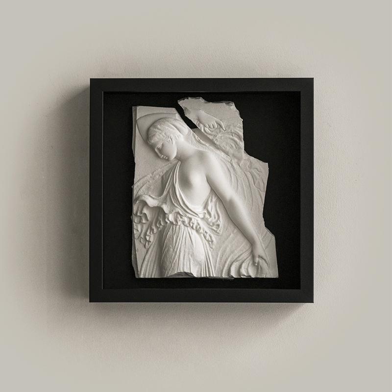 Jeff《镜子里的酒神侍女》装饰画